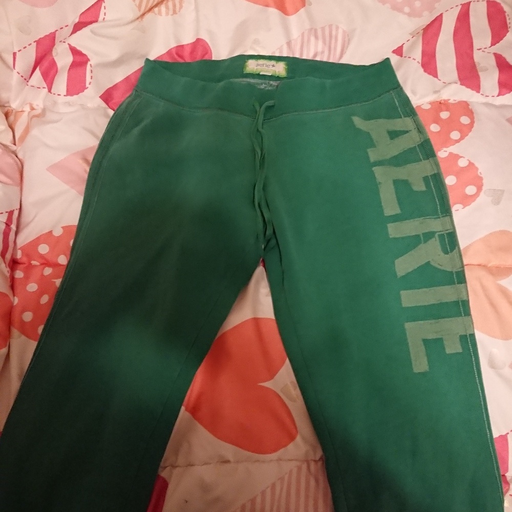 Aerie Capri sweats